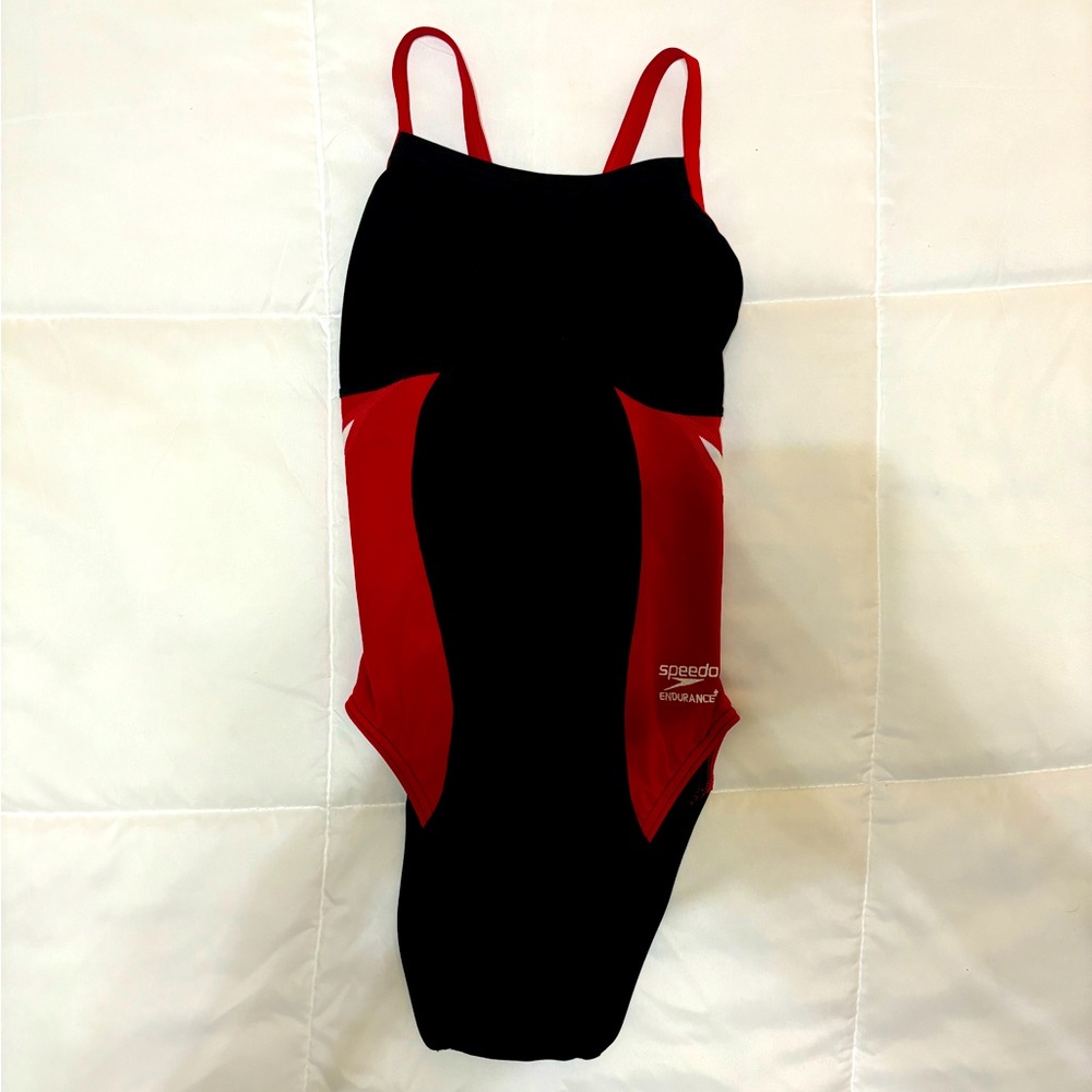 SPEEDO endurance women’s one-piece swimsuit